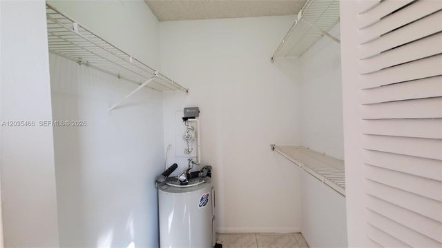 8160 Geneva Court 412, Doral, FL 33166