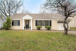 7548 Eaton Street, Prairie Village, KS 66208
