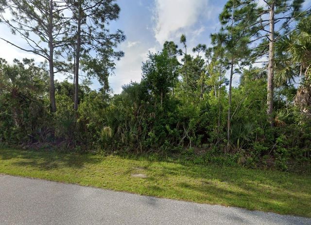 12475 EVELYN AVENUE, Port Charlotte, FL 33981