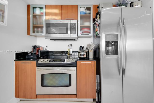 1800 N Bayshore Dr 3410, Miami, FL 33132