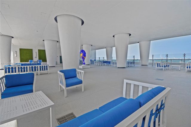 1800 N Bayshore Dr 3410, Miami, FL 33132