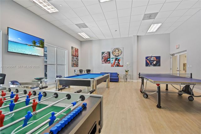 1800 N Bayshore Dr 3410, Miami, FL 33132