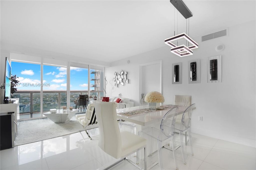 1800 N Bayshore Dr 3410, Miami, FL 33132