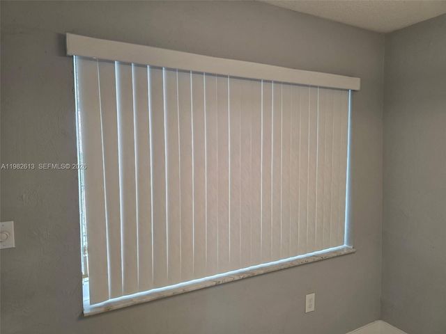 6575 W 4 Ave 507 B, Hialeah, FL 33012