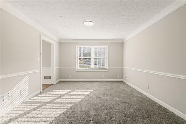 835 Lockriver Way, Lawrenceville, GA 30044