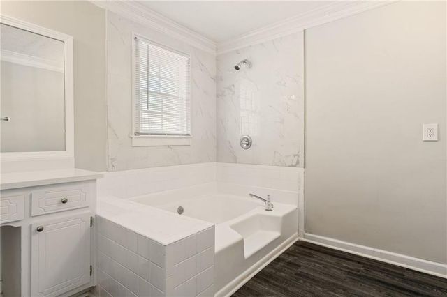 835 Lockriver Way, Lawrenceville, GA 30044