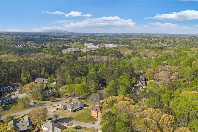 835 Lockriver Way, Lawrenceville, GA 30044