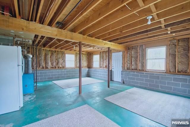 44 Newcomb Road, Tenafly, NJ 07670