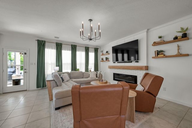 508 Loft Court, Montgomery, TX 77316