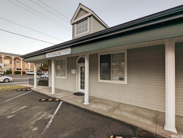 321 W Winnie Lane 105, Carson City, NV 89703
