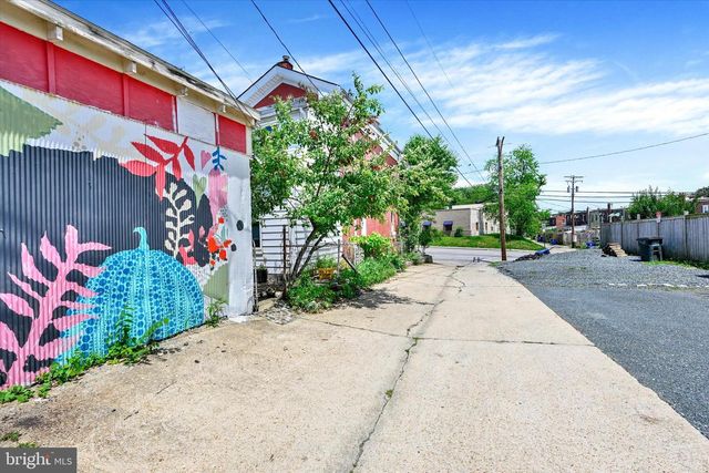 3600 HOOPER AVE, Baltimore, MD 21211