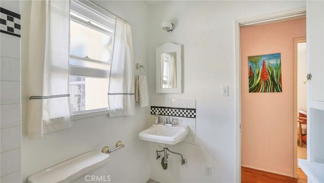 1320 N Kenwood, Burbank, CA 91505