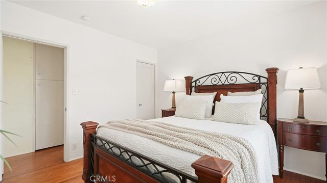 1320 N Kenwood, Burbank, CA 91505