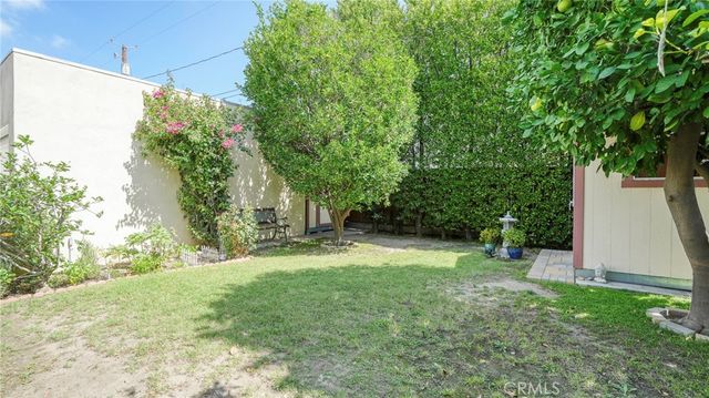 1320 N Kenwood, Burbank, CA 91505