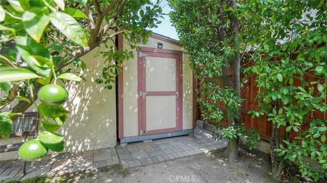 1320 N Kenwood, Burbank, CA 91505