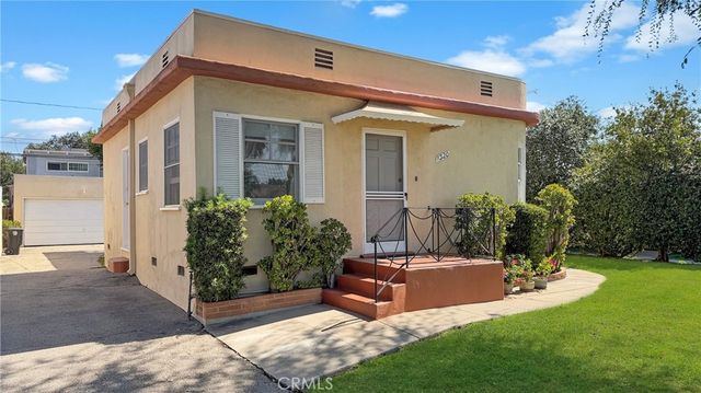 1320 N Kenwood, Burbank, CA 91505