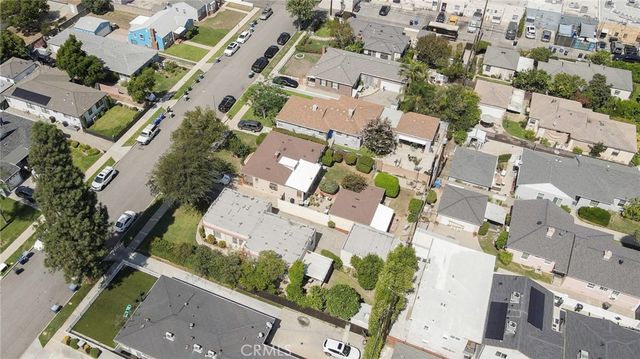 1320 N Kenwood, Burbank, CA 91505