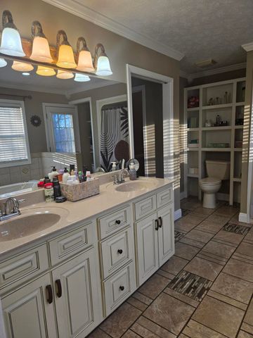 709 Melanie Lane, Somerset, KY 42503