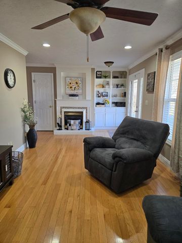 709 Melanie Lane, Somerset, KY 42503