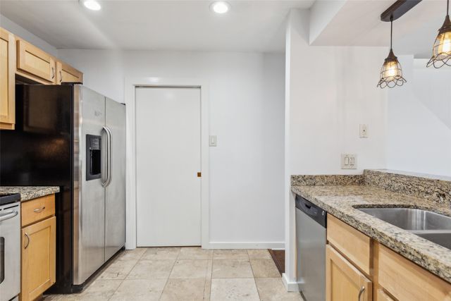 4777 Cedar Springs Road 6N, Dallas, TX 75219