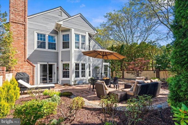 9 CROMWELL CT, Princeton, NJ 08540