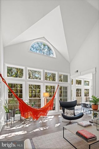 9 CROMWELL CT, Princeton, NJ 08540