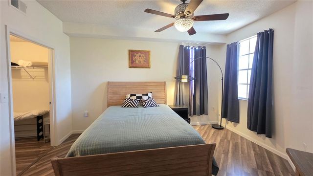 5655 BENTGRASS DRIVE 303, Sarasota, FL 34235