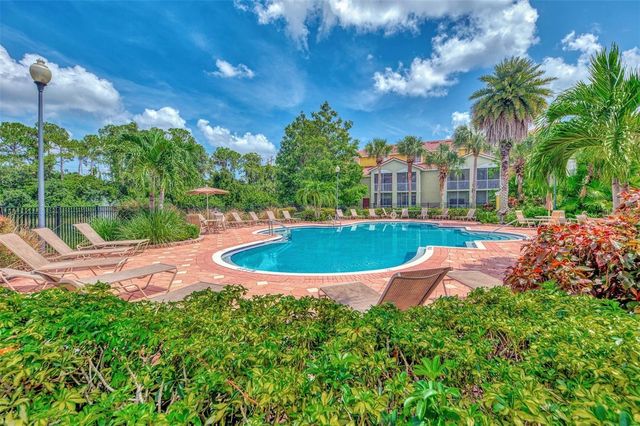 5655 BENTGRASS DRIVE 303, Sarasota, FL 34235