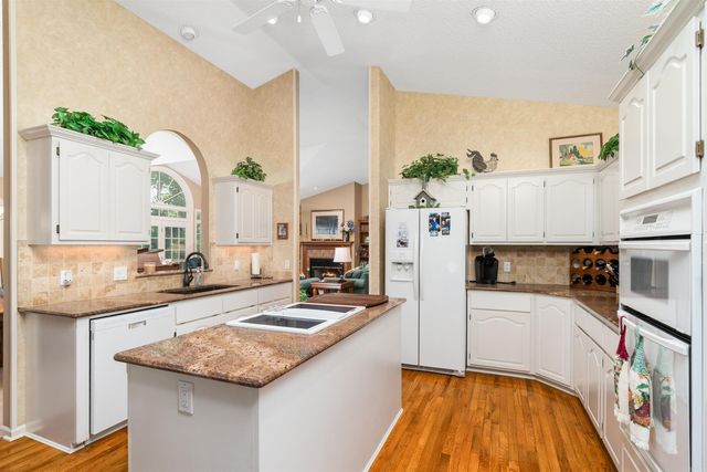 4 Quieto Trace, Hot Springs Village, AR 71909