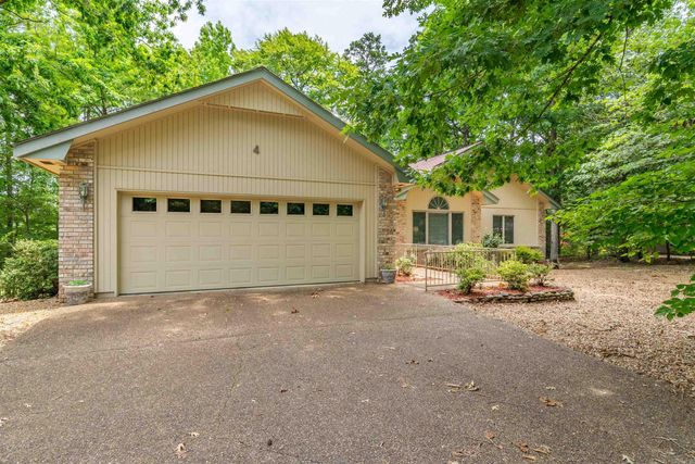 4 Quieto Trace, Hot Springs Village, AR 71909