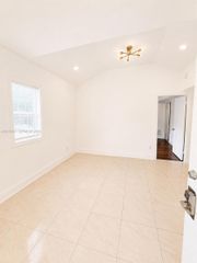 1440 Pennsylvania Avenue 3, Miami Beach, FL 33139