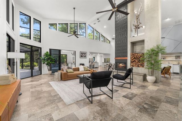 2261 NW 24TH AVENUE, Gainesville, FL 32605