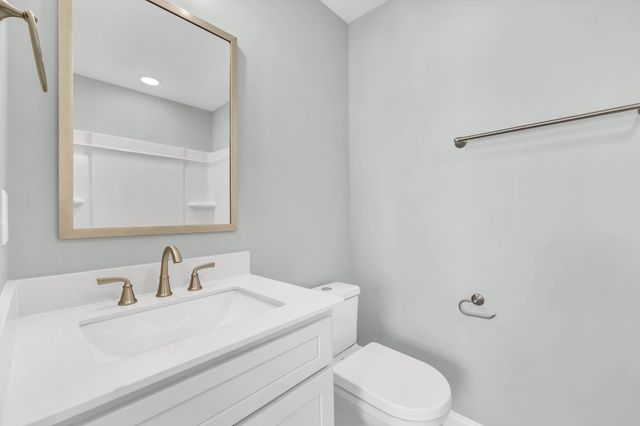 213 Robert St, Clarksville, TN 37040