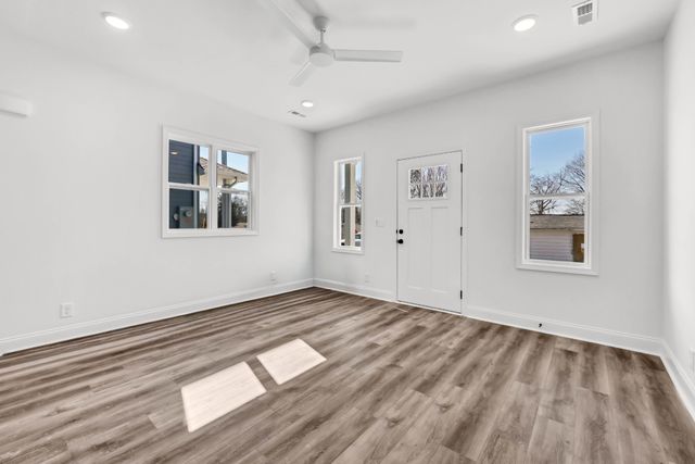 213 Robert St, Clarksville, TN 37040