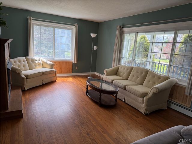 4454 Limeledge Road, Marcellus, NY 13108