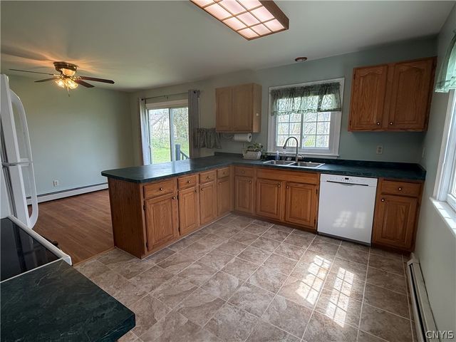 4454 Limeledge Road, Marcellus, NY 13108