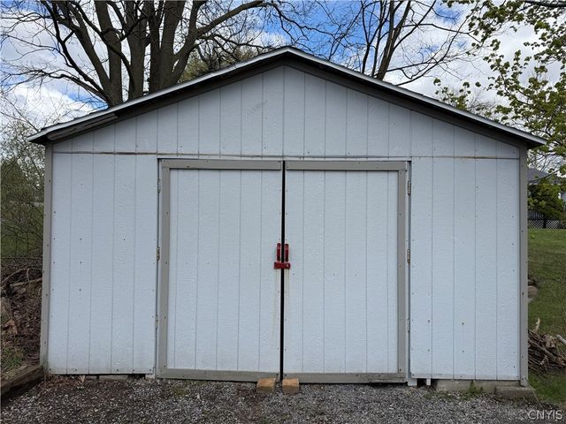 4454 Limeledge Road, Marcellus, NY 13108