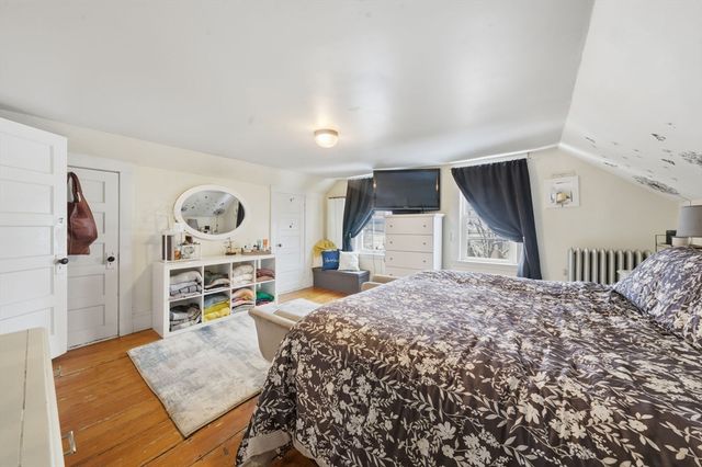 136 Bedford Rd, Woburn, MA 01801