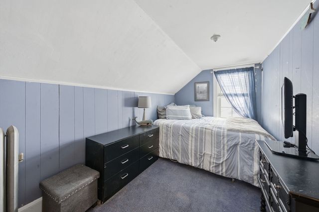 136 Bedford Rd, Woburn, MA 01801