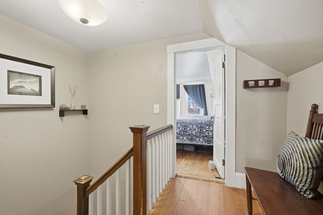 136 Bedford Rd, Woburn, MA 01801