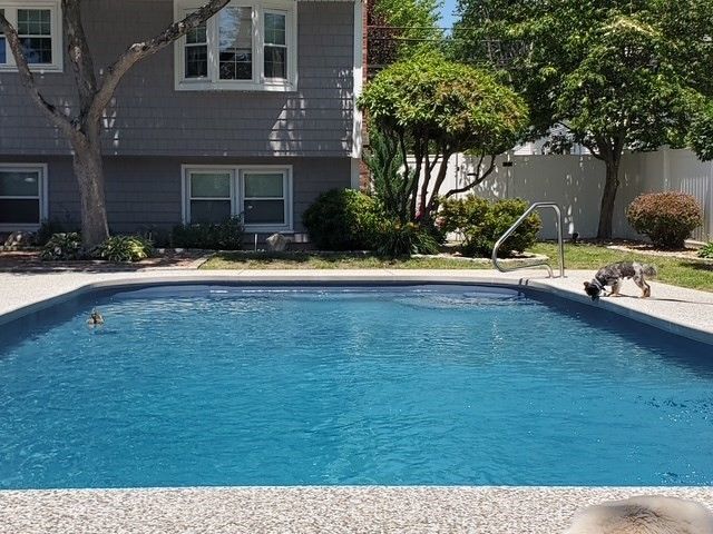 136 Bedford Rd, Woburn, MA 01801