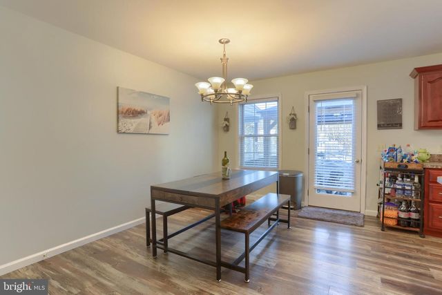 24 GRASSHOPPER CT, Myerstown, PA 17067