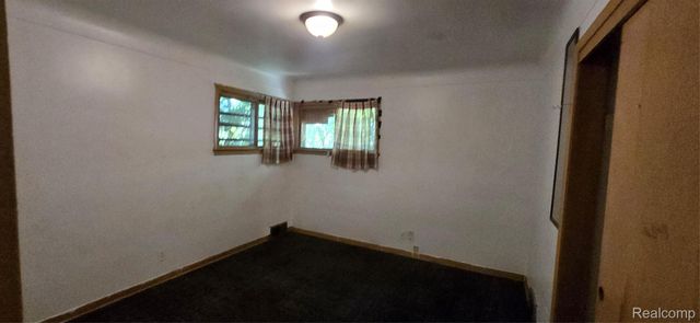 14859 Greenfield Road, Detroit, MI 48227