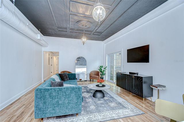 215 CENTRAL AVENUE 2B, St Petersburg, FL 33701