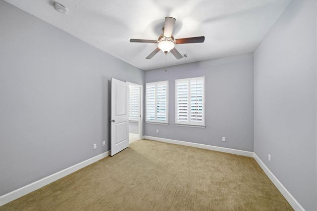 4926 Ella Boulevard, Houston, TX 77018