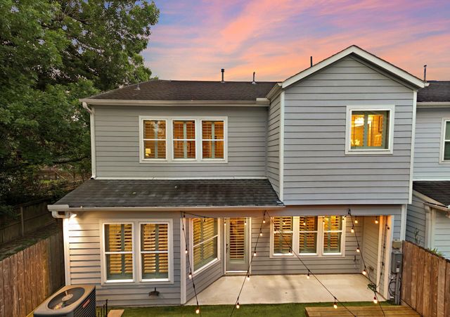 4926 Ella Boulevard, Houston, TX 77018