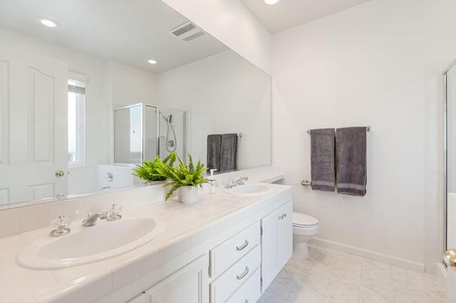 2741 Fleet Cir, Rocklin, CA 95765