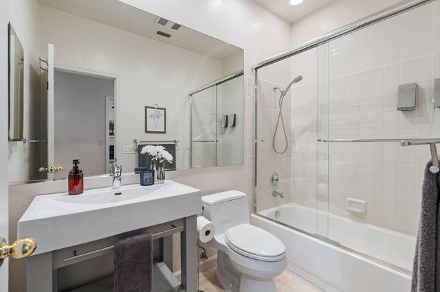 2741 Fleet Cir, Rocklin, CA 95765