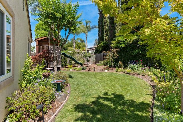 2741 Fleet Cir, Rocklin, CA 95765