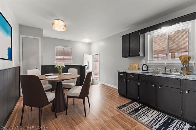 1375 Wilson Avenue, Lincoln Park, MI 48146